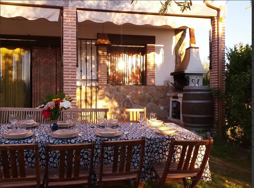 Las Casas De "El Cerrillo" Montesclaros Luaran gambar